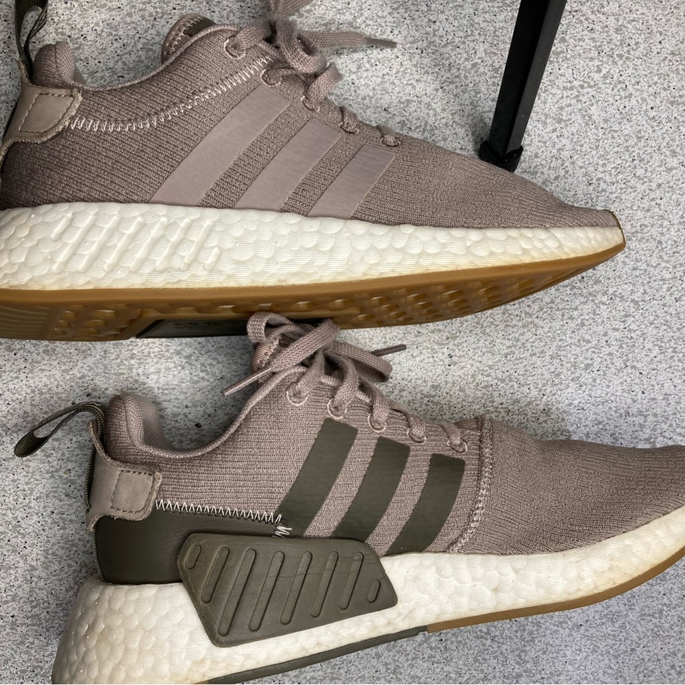Adidas NMD R1 - Picture 4 of 8